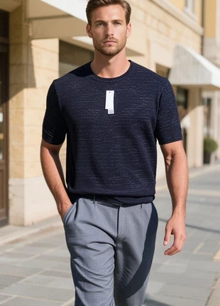 T-shirt d’hiver, brand: River Island, condizioni: Nuovo con cartellino, taglia: L, €12.00, €13.30 include la Protezione acquisti