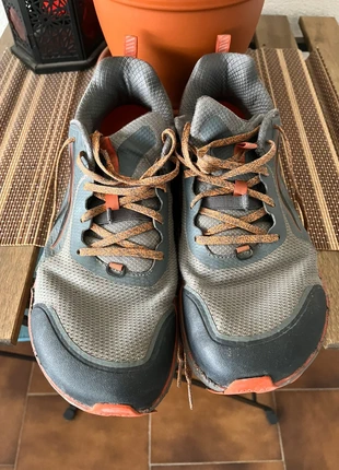 Zapatillas Altra, marque: Altra, état: Bon état, taille: 46,5, 15,00 €, 16,45 € Protection acheteurs incluse