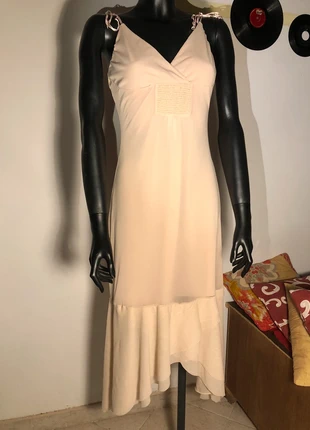 H&M_ Abito sera midi, rosa cipria nude. Spalline a fiocco, marke: H&M, zustand: Sehr gut, größe: M / 38 / 10, 15,00 €, 16,45 € inklusive Vinted-Käuferschutz