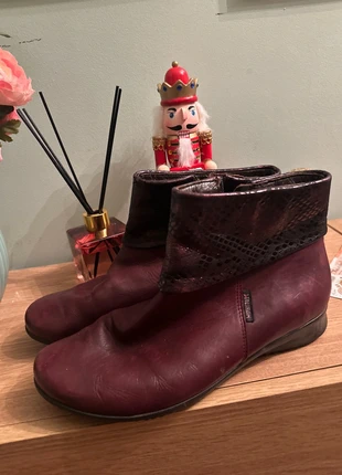 Mephisto burgundy ankle boots, brand: Mephisto, condition: Very good, size: 6, £30.00, £32.20 includes Buyer Protection