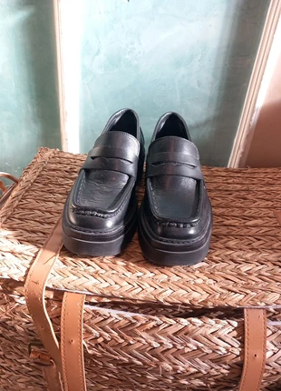 Chaussures Sacha noir platform, marque: Sacha, état: Très bon état, taille: 37, 45,00 €, 47,95 € Protection acheteurs incluse