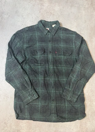 Chemise Levi’s verte à carreaux homme taille M, marke: Levi's, zustand: Sehr gut, größe: M, 30,00 €, 32,20 € inklusive Vinted-Käuferschutz