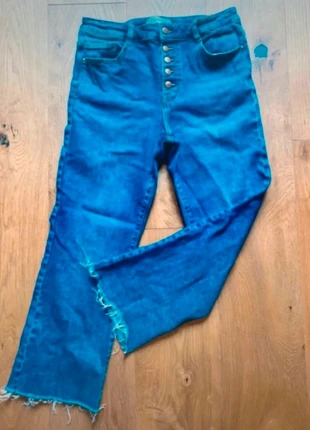 ZARA Dark Wash Cropped Straight-Leg Jeans EU 40 / US 8 Button Fly, marque: Zara, état: Très bon état, taille: L / 40 / 12, 15,00 €, 16,45 € Protection acheteurs incluse