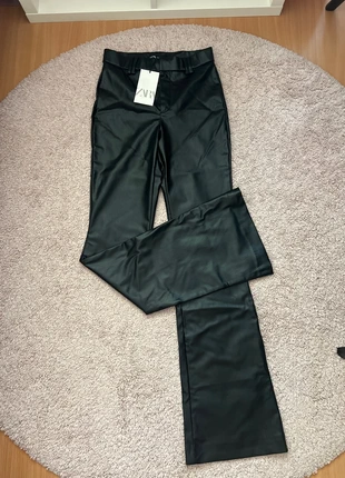 Zara pants, marque: Zara, état: Neuf avec étiquette, taille: XS / 34 / 6, 19,00 €, 20,65 € Protection acheteurs incluse