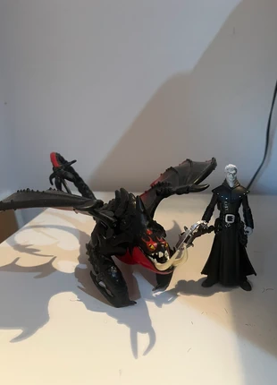 How to train your Dragon - Grimmel en Deathgripper actiefiguur, merk: Dragon, staat: Heel goed, maat: Prematuur, tot 44 cm, € 10,00, € 11,20 inclusief Kopersbescherming
