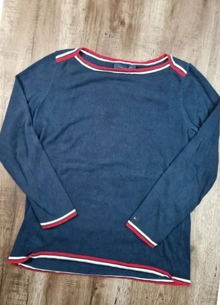 Pull col rond Tommy Hilfiger bleu marine logo brodé taille M Th033, marke: Tommy Hilfiger, zustand: Sehr gut, größe: M / 38 / 10, 4,00 €, 4,90 € inklusive Vinted-Käuferschutz
