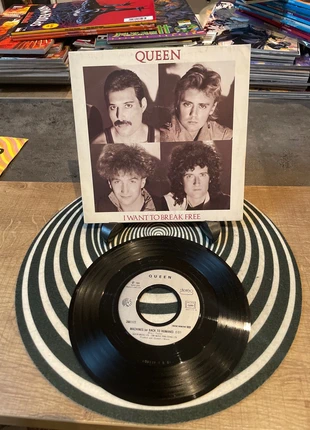 Disque vinyle 45t : Queen, état: Bon état, 4,00 €, 4,90 € Protection acheteurs incluse