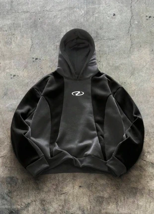 Pull a capuche gris et noir taille M, marke: y2k, zustand: Neu, größe: M, 35,00 €, 37,45 € inklusive Vinted-Käuferschutz