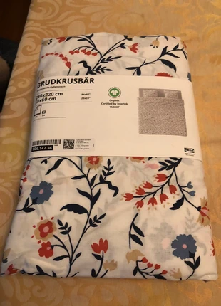Capa de cama de casal, marca: IKEA, estado: Novo com etiquetas, tamanho: Casal King (220-240 cm x 220-260 cm), €25.00, €26.95 inclui Proteção do Comprador