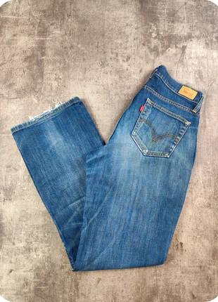 jean levi's 520 botillon galbé bleu curvy bootcut taille 38/ M - JL71, merk: Levi's, staat: Goed, maat: M / 38 / 10, € 14,00, € 15,40 inclusief Kopersbescherming Pro