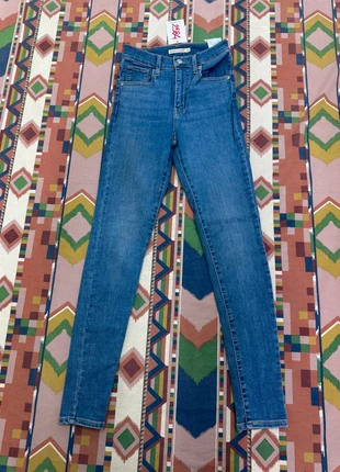Levi's mile high super skinny W25 levis donna vita alta, marke: Levi's, zustand: Sehr gut, größe: XS / 34 / 6, 20,00 €, 21,70 € beinhaltet Vinted-Käuferschutz Pro