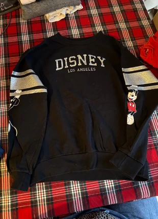 Sweat Disney, brand: Disneyland Paris, condition: Very good, size: S / 36 / 8, €12.00, €13.30 includes Buyer Protection