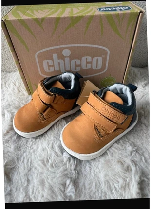 Baskets a scratch Chaussures Chicco garçon bébé Pointure 18  Neuf avec boîte, marque: Chicco, état: Neuf avec étiquette, taille: 18, 12,00 €, 13,30 € Protection acheteurs (Pro) incluse