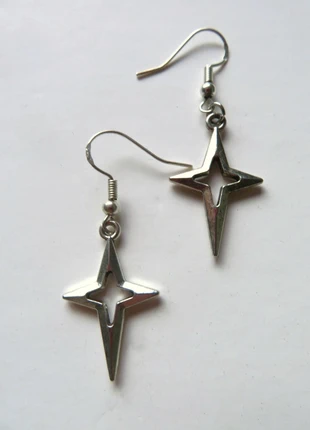 Silver Earrings with X-mas Star, marca: Handmade, estado: Novo com etiquetas, €9.50, €10.68 inclui Proteção do Comprador