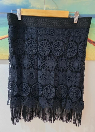 Falda negra de encaje con flecos, marque: Publicar sin marca, état: Très bon état, taille: M / 38 / 10, 10,00 €, 11,20 € Protection acheteurs incluse