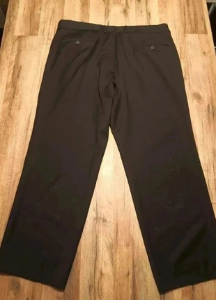 Pantalon Hugo Boss noir taille 54 (V23), marke: Hugo Boss, zustand: Gut, größe: 54, 9,00 €, 10,15 € inklusive Vinted-Käuferschutz