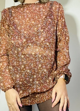 Blouse légère femme taille 44, état: Très bon état, taille: XXL / 44 / 16, 4,00 €, 4,90 € Protection acheteurs (Pro) incluse