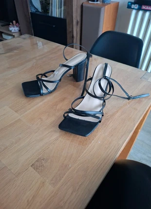 Chaussure à talon carré, zustand: Sehr gut, größe: 42, 3,00 €, 3,85 € inklusive Vinted-Käuferschutz