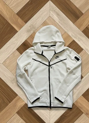 Haut/Sweat Zippé Nike Tech Fleece Blanche Homme Streetwear Nike - Taille XS, marque: Nike, état: Très bon état, taille: XS, 49,99 €, 53,19 € Protection acheteurs incluse