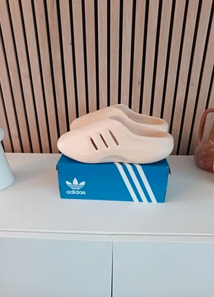 Adidas Originals Mule Adifom IIInfinity, marque: adidas, état: Neuf sans étiquette, taille: 43, 25,00 €, 26,95 € Protection acheteurs incluse