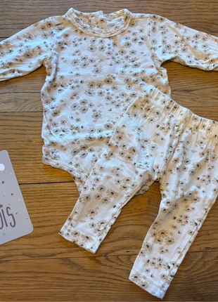 Ensemble bodie pantalon bébé fille 1 mois, brand: Zeeman, condizioni: Ottime, taglia: 1-3 mesi / 56 cm, €2.00, €2.80 include la Protezione acquisti