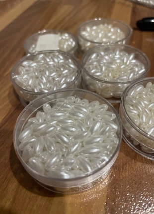 Perline a forma riso, staat: Nieuw met prijskaartje, € 1,50, € 2,28 inclusief Kopersbescherming