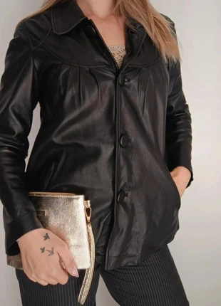 • Veste en cuir d’agneau Skipper • Taille S • Cuir premium & coupe vintage chic 🖤, marke: Skipper, zustand: Sehr gut, größe: S / 36 / 8, 45,00 €, 47,95 € inklusive Vinted-Käuferschutz