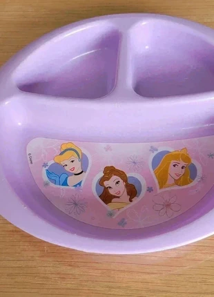 Assiette compartimenté princesses, brand: Disney, condizioni: Ottime, taglia: Taglia unica, €1.00, €1.75 include la Protezione acquisti