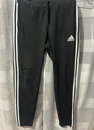 Survêtement Adidas bon état, marque: adidas, état: Bon état, taille: S, 10,00 €, 11,20 € Protection acheteurs incluse