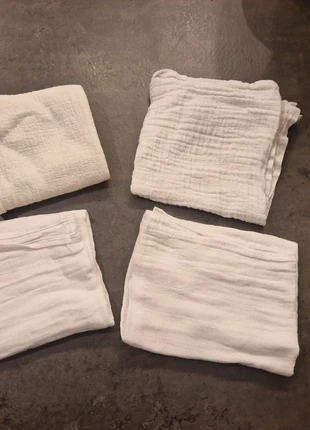 Lot de 4 langes carré en coton, marke: Aubert, zustand: Neu, 1,50 €, 2,28 € inklusive Vinted-Käuferschutz