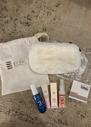 Lot beauté neuf Sephora – trousse fourrure + Sol de Janeiro + Amika + K-beauty, marque: Sephora, état: Neuf avec étiquette, 35,00 €, 37,45 € Protection acheteurs incluse