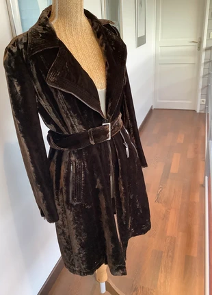 Magnifique manteau Gianfranco Ferre, brand: Gianfranco Ferré, condition: Very good, size: M / 38 / 10, €89.00, €94.15 includes Buyer Protection