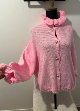 Pull tendance neuf taille convient du s au L, marke: Parisienne, zustand: Neu, mit Etikett, größe: Einheitsgröße, 25,00 €, 26,95 € inklusive Vinted-Käuferschutz