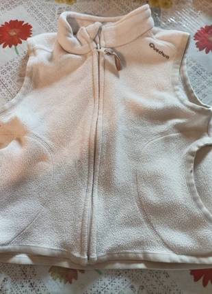 Polaire sans manche, brand: Queshua, condition: Satisfactory, size: 18-24 months / 86 cm, €2.00, €2.80 includes Buyer Protection