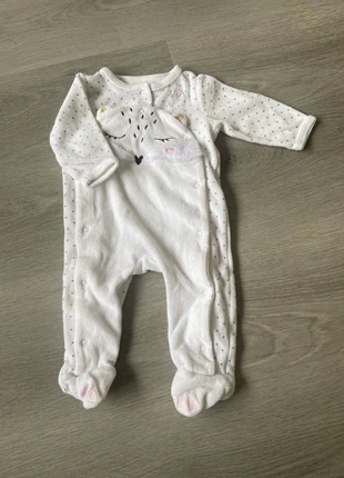Pyjama bébé fille, marque: Gémo, état: Très bon état, taille: 6-9 mois / 68 cm, 2,00 €, 2,80 € Protection acheteurs incluse