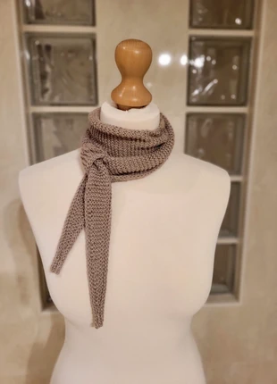 Little sophie scarf beige, staat: Heel goed, € 15,00, € 16,45 inclusief Kopersbescherming