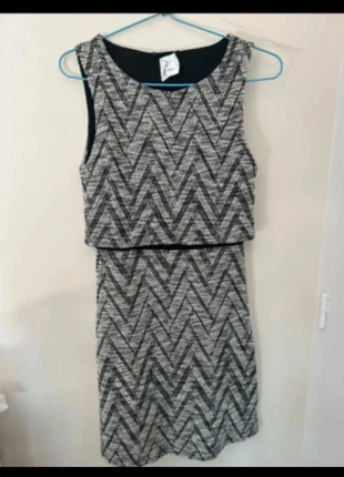 Robe femme noire et blanche en taille S très bon état, état: Très bon état, taille: S / 36 / 8, 3,00 €, 3,85 € Protection acheteurs incluse