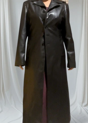 Veste en simili cuir, brand: autre, condizioni: Ottime, taglia: M / IT 42 / EU 38, €15.00, €16.45 include la Protezione acquisti