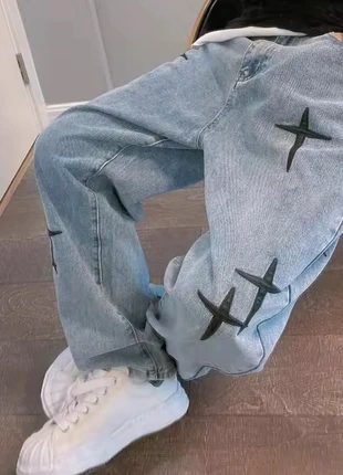 👖Jean bleu avec motif croix noir, marca: y2k, estado: Nuevo sin etiquetas, tamaño: M, 40,00 €, 42,70 € Protección al comprador incluida