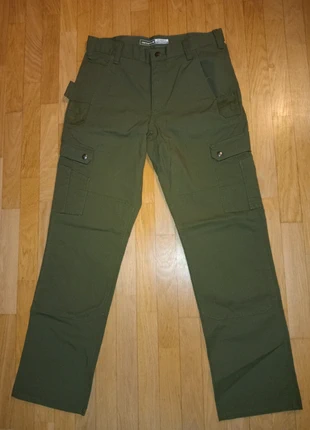 Pantaloni Carhartt cargo 32x32, marke: Carhartt, zustand: Neu, mit Etikett, größe: W32 | DE 48, 80,00 €, 84,70 € inklusive Vinted-Käuferschutz