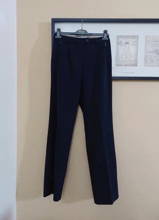Pantaloni sartoriali con piega stirata, viola scuro, taglia L, Cavita Collection, merk: Vintage Dressing, staat: Heel goed, maat: L / 40 / 12, € 10,00, € 11,20 inclusief Kopersbescherming