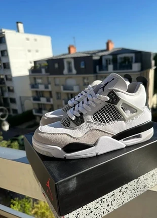 Jordan Air aj4, marque: Jordan, état: Neuf avec étiquette, taille: 44, 60,00 €, 63,70 € Protection acheteurs incluse
