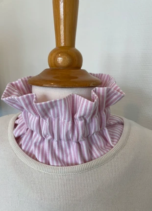Col victorien amovible rayé rose et blanc, marca: Cousu Main, estado: Novo sem etiquetas, tamanho: Tamanho único, €12.00, €13.30 inclui Proteção do Comprador