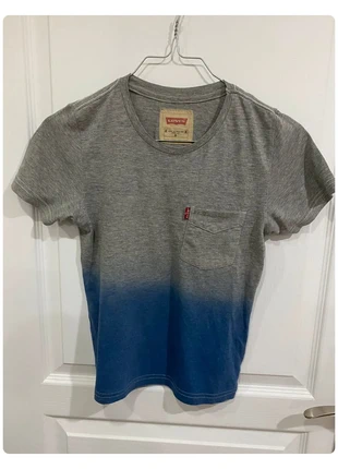 Tee shirt Levi's col rond crewneck vintage gris bleu Taille 8 ans, brand: Levi's, condition: Very good, size: 8 years / 128 cm, €3.00, €3.85 includes Buyer Protection