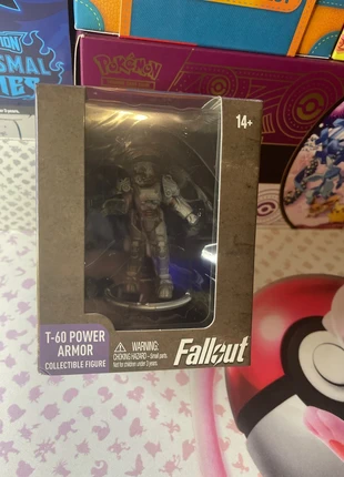 Fallout Mini Figure T-60 Power Armor, merk: Syndicate Collection, staat: Nieuw zonder prijskaartje, maat: Prematuur, tot 44 cm, € 10,00, € 11,20 inclusief Kopersbescherming