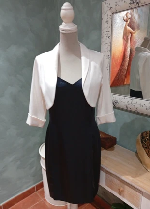 Vestido Azul marino de Noche con Chaqueta/Bolero Blanca Talla Única, marque: Local, état: Très bon état, taille: Taille unique, 12,00 €, 13,30 € Protection acheteurs incluse