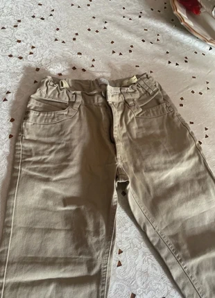 Pantaloni jeans beige bambino taglia 5 6 anni nuovi, marca: Made In Italy, estado: Nuevo sin etiquetas, tamaño: 5 años / 110 cm, 4,90 €, 5,85 € Protección al comprador incluida