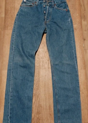 Jean Levi’s 501 bleu clair Made in UK – W26 L30 – neuf., marke: Levi's, zustand: Neu, größe: W26 | DE 42, 80,00 €, 84,70 € inklusive Vinted-Käuferschutz