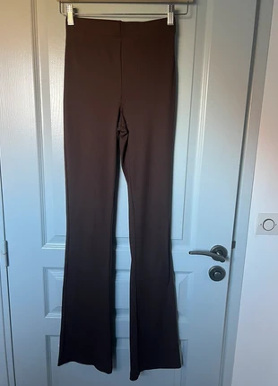 Pantalon H&M, merk: H&M, staat: Heel goed, maat: XS / 34 / 6, € 3,00, € 3,85 inclusief Kopersbescherming