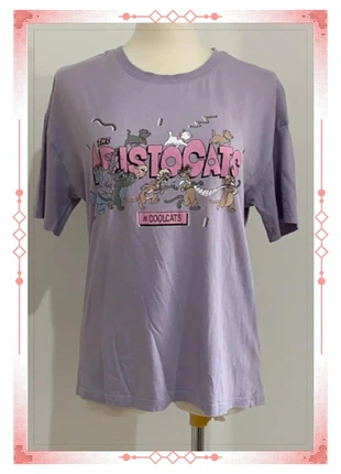 Tee shirt Disney Aristocats Jennifer manches courtes lilas Taille XS, brand: Disney, condition: Very good, size: XS / 34 / 6, €4.90, €5.85 includes Buyer Protection